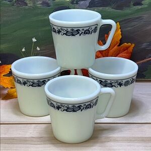 Vintage Pyrex 300ml 10oz Tea Cup Coffee Cup Mug Pattern Old Town Blue set of 4